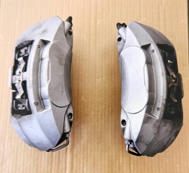 Zaciski brembo audi A6 C7 przód