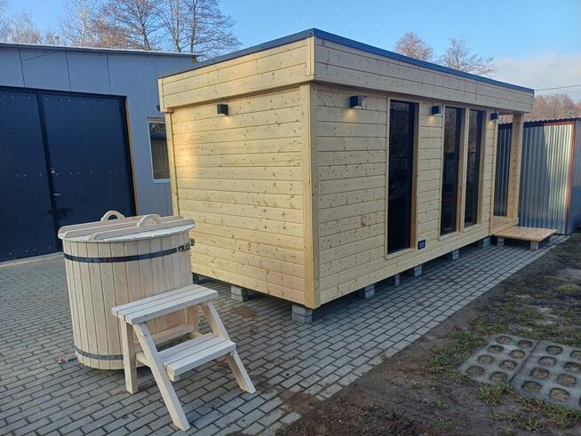Sauna ogrodowa Premium z przedsionkiem oraz tarasem + balia