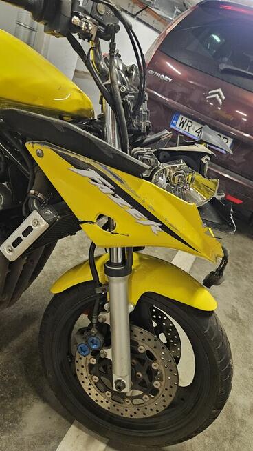 Yamaha FZS 600 Fazer