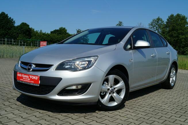 Opel Astra Z NIEMIEC I WSZY WŁAŚCICIEL  1,6 115 KM DOINWESTOWANY CZYTAJ OPIS