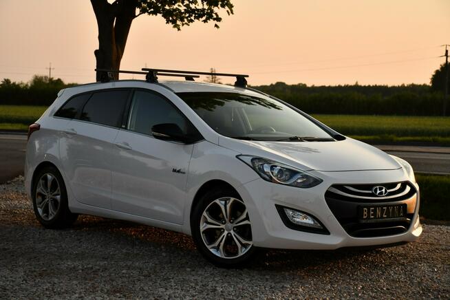 Hyundai i30 1.6i#135PS#Lift#Ledy#Climatr#Navi#Start Stop#Świeży Import#Gwarancja!!