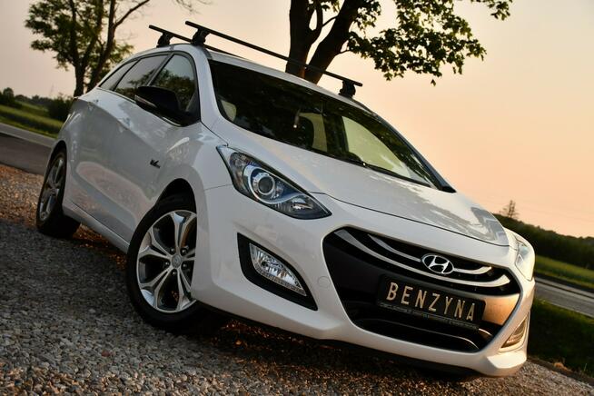 Hyundai i30 1.6i#135PS#Lift#Ledy#Climatr#Navi#Start Stop#Świeży Import#Gwarancja!!