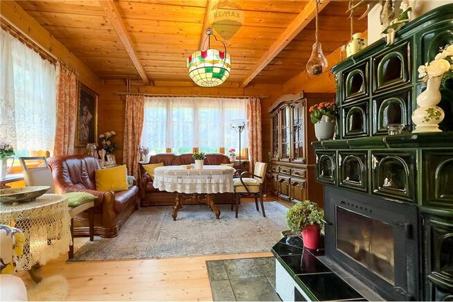 Góralski Dom z Bali u Podnóża Beskidów