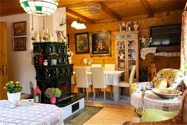 BLACK WEEKS Góralski Dom z Bali u Podnóża Beskidów