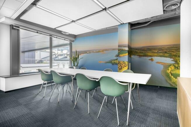 Przestrzeni coworkingowej w Regus Polna Corner