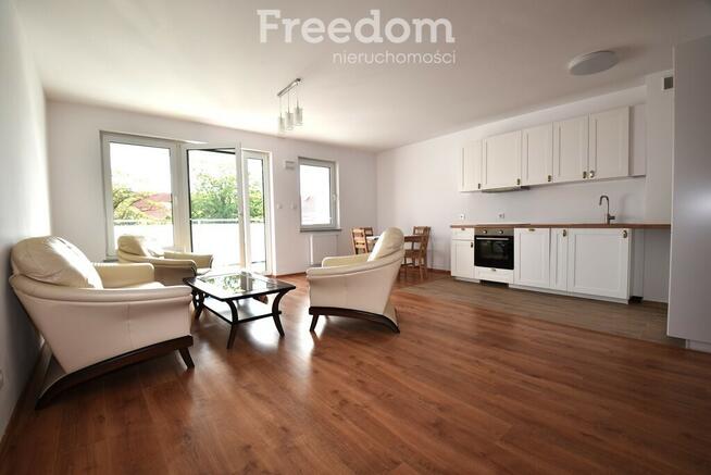 Apartament z garażem podziemnym w bliskim Centrum