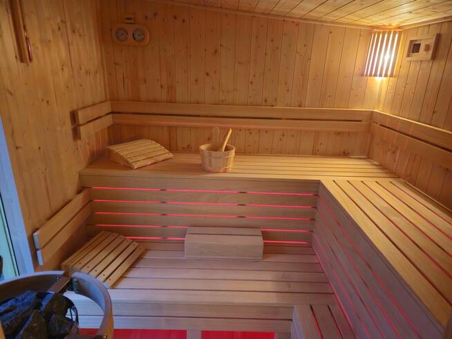 Sauna ogrodowa Premium z przedsionkiem oraz tarasem + balia