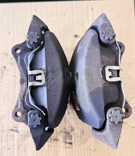 Zaciski brembo audi A6 C7 przód
