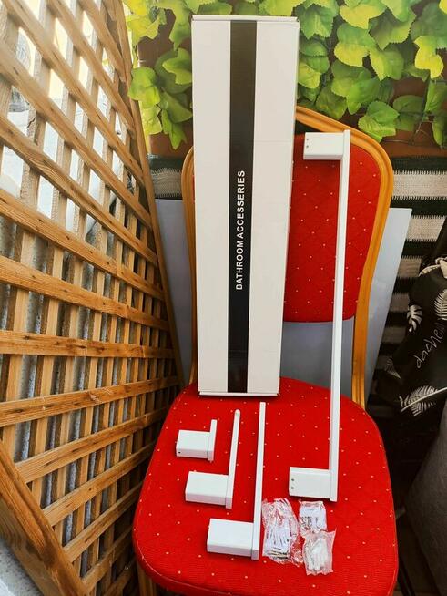 Wieszak Łazienkowy Biały stal nierdzewna uchwyt na papier