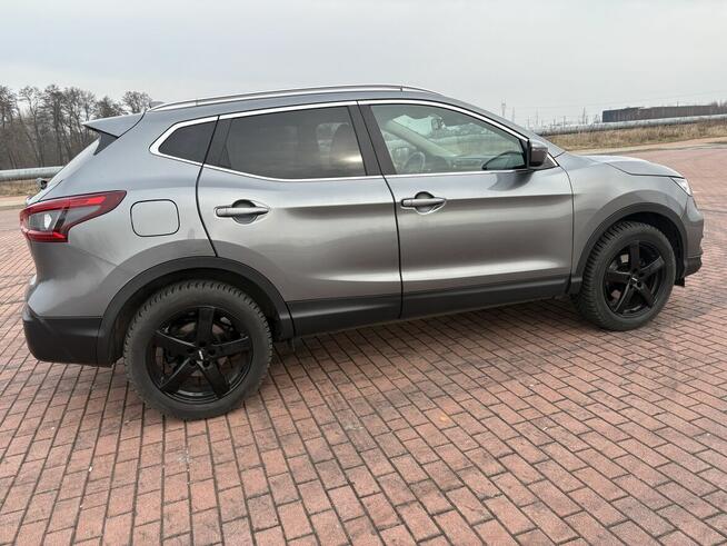 Sprzedam Nissan Qashqai 2018r 1.2 ben automat 111 tys przebi