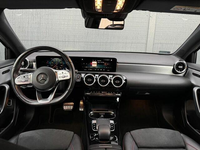 Mercedes A-klasa 200 AMG Line 7G-DCT Serwis w ASO 1 właś