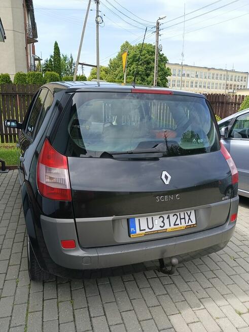 Sprzedaję samochód.