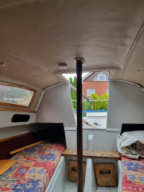 sprzedam Jacht kabinowy typu Bez-4