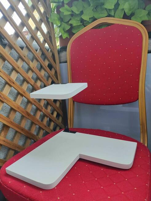 Półka narożna biała drewniana z drewna rustykalna ścienna