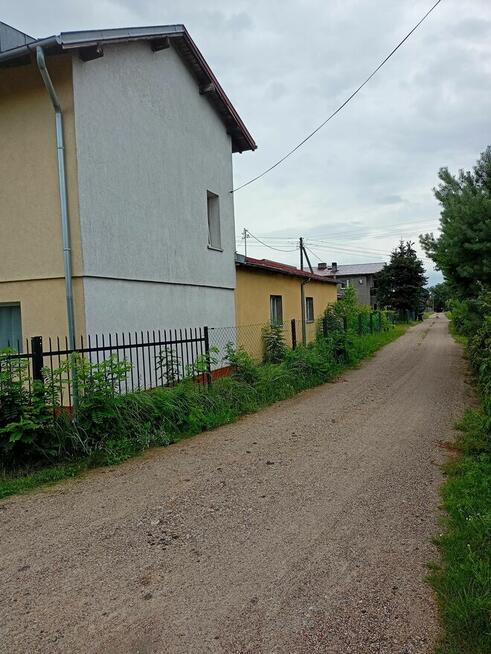 Dom Hala Funkcja Przemysłowa / Mieszkalna