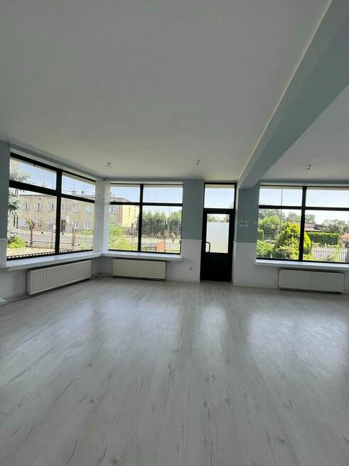 Sprzedam dom wraz z lokalem użytkowym