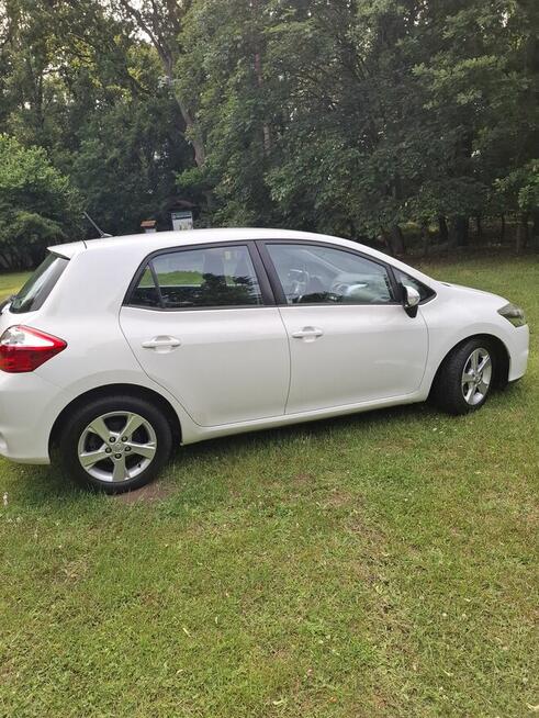 Sprzedam Toyote Auris