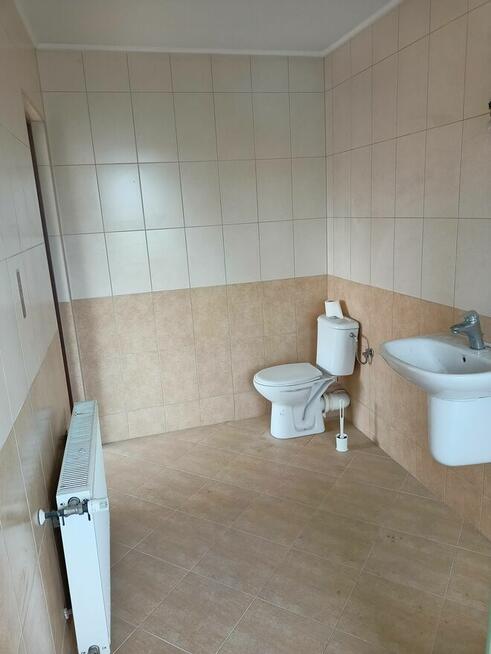 Dom Hala Funkcja Przemysłowa / Mieszkalna