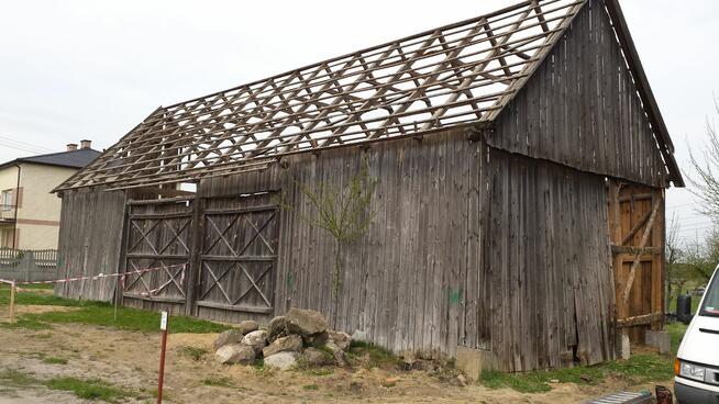 Kupię stodoły do rozbiórki. Stare deski