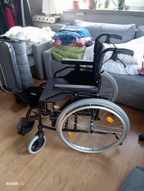 Sprzedam nowy wózek inwalidzki