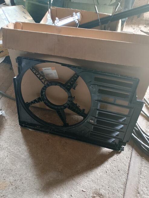 Osłona wentylatora BMW X1 F48 okazja!