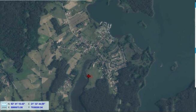 Działka z linią brzegową jeziora Wygryny w Wygrynach