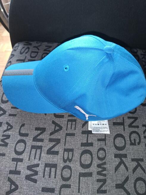 Sprzedam czapkę z daszkiem puma