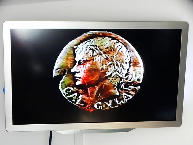 Film Caligula dwie części na dwu kasetach VHS