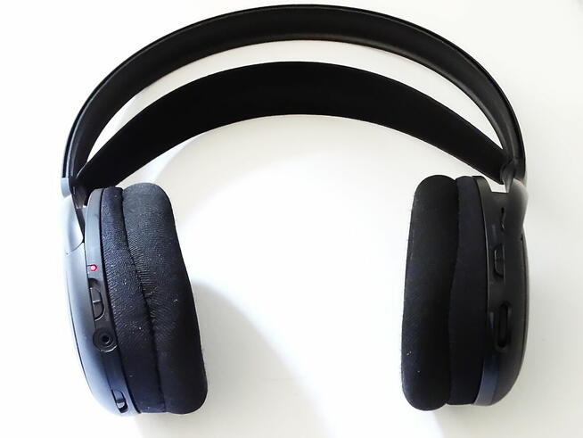 Philips SHC5200 bezprzewodowe słuchawki nauszne.