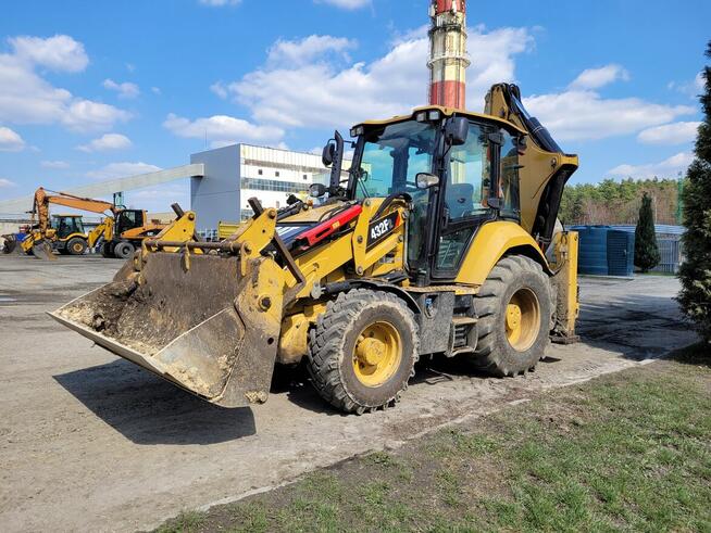 Usługi zwyżką, wycinka drzew, zrąbkowanie gałęzi