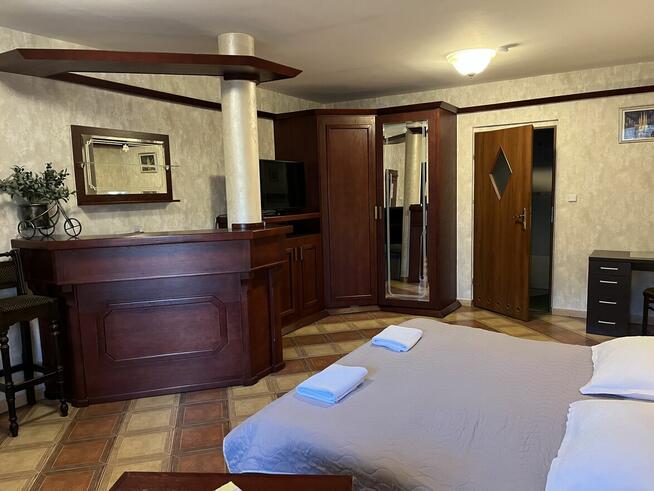 Obiekt Hotelowy-Pokoje Gościnne