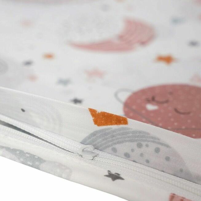 Bawełniana Poszewka Na Poduszkę – Uśmiechnięte Planety i Gwiazdy