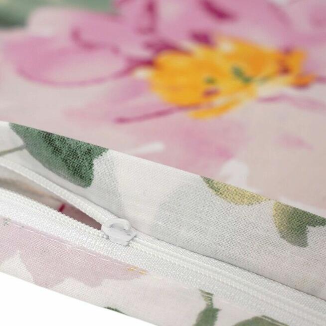 Bawełniana Poszewka Na Poduszkę – Akwarelowe Kwiaty na Białym Tle