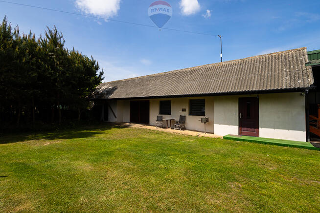 Dom 130m2 na działce 2,18 ha + budynki 550m2