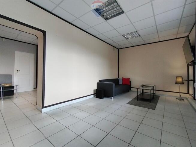 Budynek usługowo handlowy w doskonałej lokalizacji