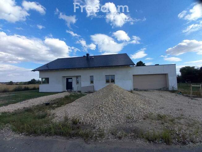 Parterowy dom z dużą działką!