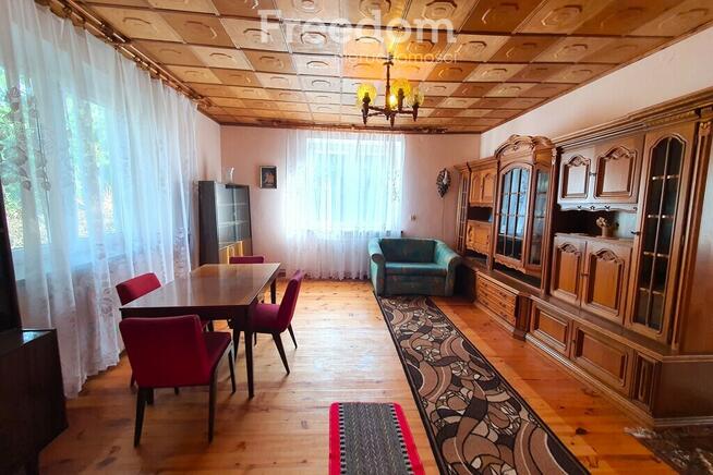 Urokliwa działka z domem