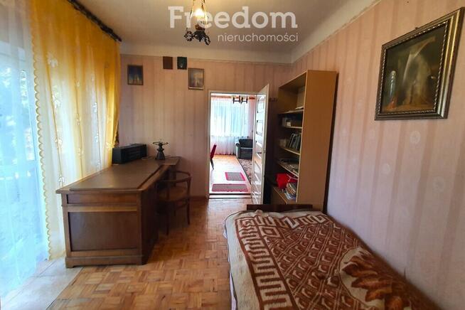 Urokliwa działka z domem