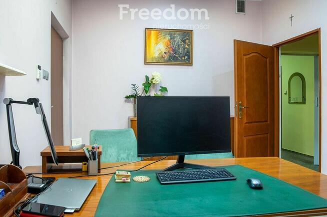 Lokal użytkowy na sprzedaż 61.5 m2