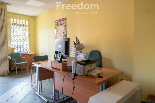 Lokal użytkowy na sprzedaż 61.5 m2