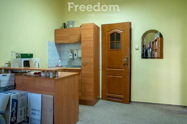 Lokal użytkowy na sprzedaż 61.5 m2