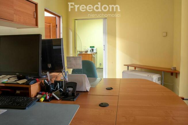 Lokal użytkowy na sprzedaż 61.5 m2