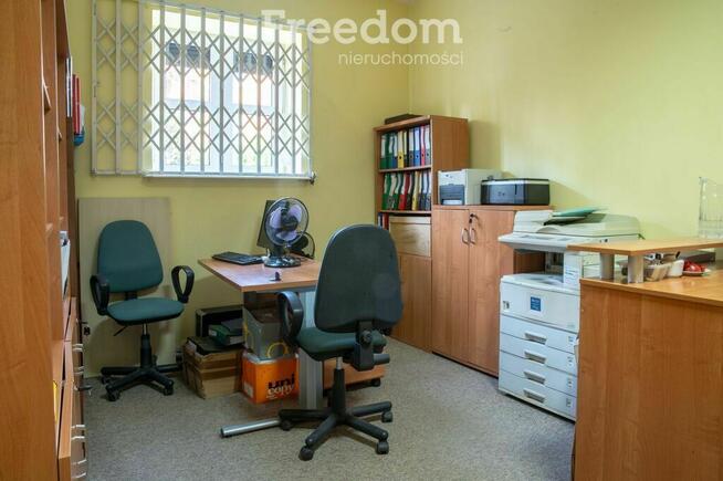 Lokal użytkowy na sprzedaż 61.5 m2