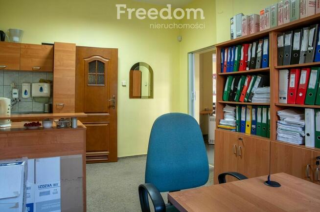 Lokal użytkowy na sprzedaż 61.5 m2