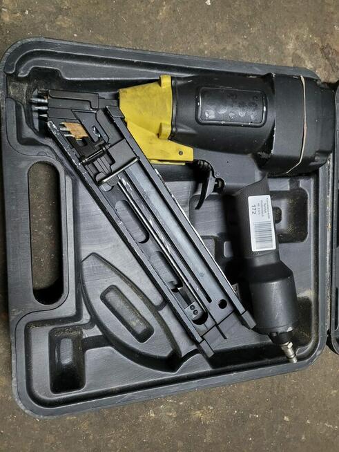 Elektronarzędzia, narzędzia, maszyny