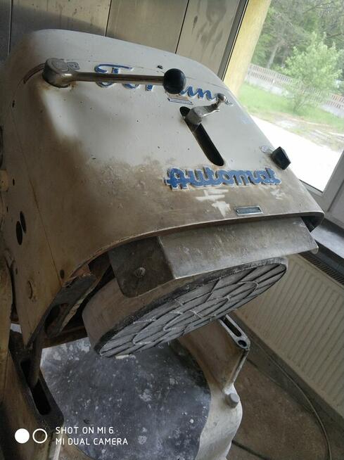 Sprzedam maszyny piekarnicze