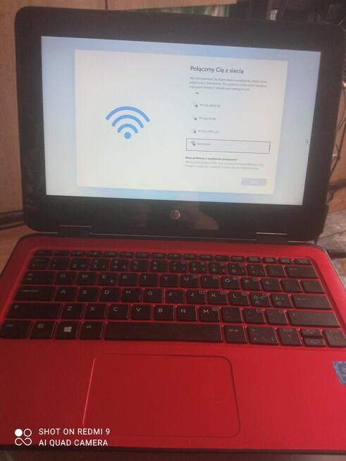 TANI LADNY W DOBRYM STANIE LAPTOP HP. SPRZEDAM PILNIE