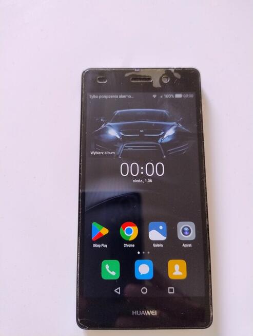 Smartfon Huawei P8 Lite 2 GB / 16 GB 4G (LTE) czarny
