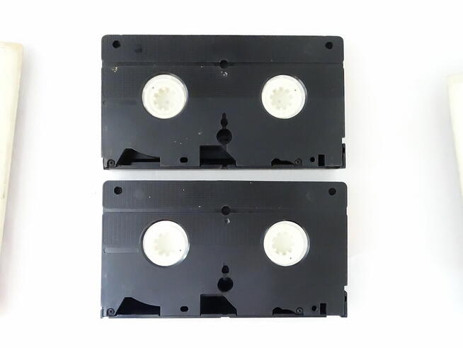 Film Caligula dwie części na dwu kasetach VHS