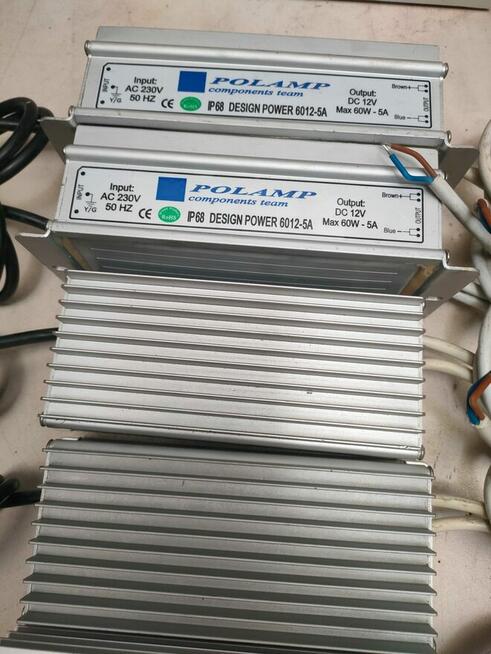 Zasilacze LED i przemysłowe 12V – różne modele, używane, spr